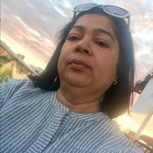 Meet your Posher, Ratna